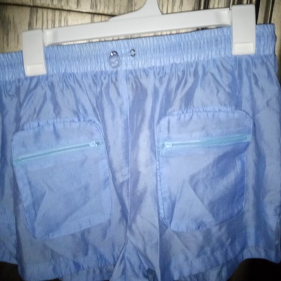 ***Add some Flavor to your Closet, this Spring & Summer*** - Picture 15 of 16